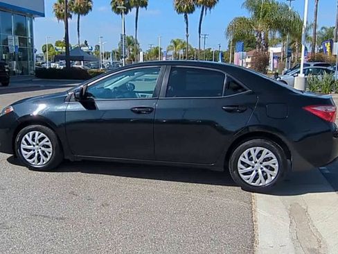 Used 2018 Toyota Corolla LE FWD image 5