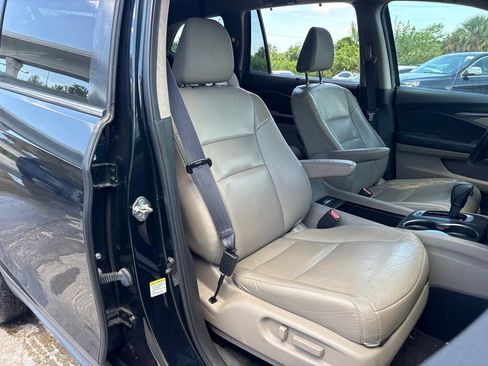 Used 2016 Honda Pilot EX-L image 17