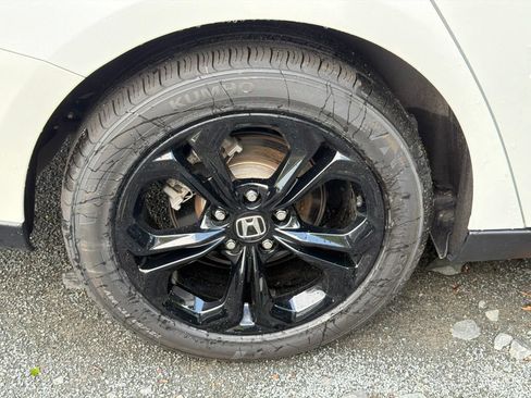 Used 2025 Honda Accord SE image 7