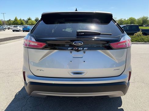 Used 2024 Ford Edge SEL w/ Convenience Package AWD/4WD image 6