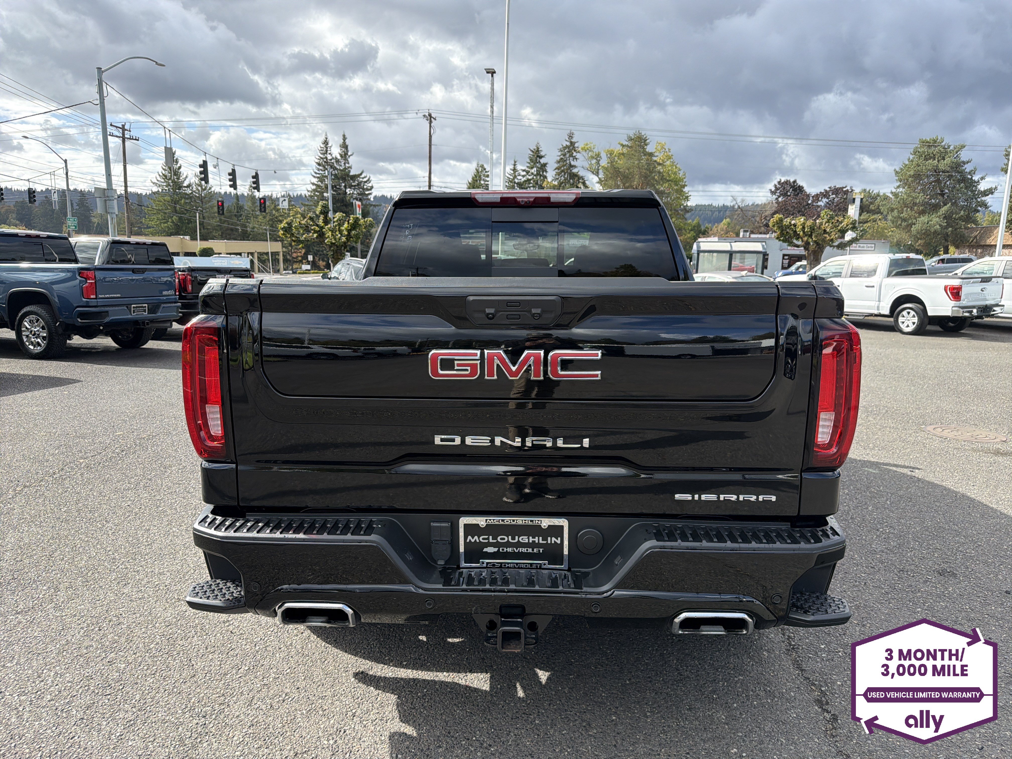 Used 2024 GMC Sierra 1500 Denali AWD/4WD image 4