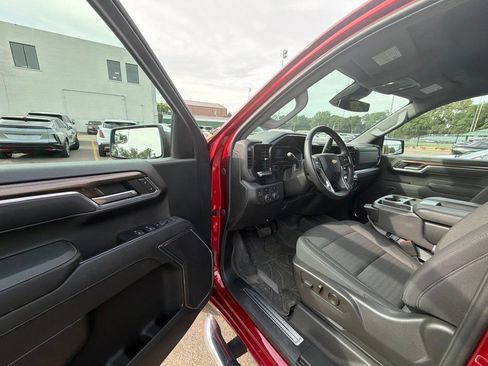 Used 2023 Chevrolet Silverado 1500 LT w/ LPO, Liner Protection Package AWD/4WD image 9