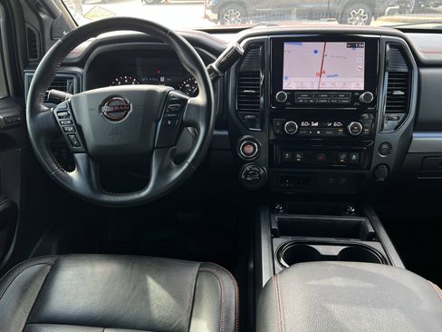 Used 2023 Nissan Titan PRO-4X w/ Pro-4x Convenience Package image 10