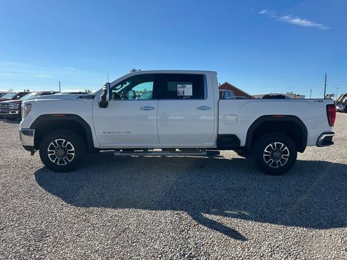 Used 2022 GMC Sierra 3500 SLT w/ SLT Premium Package AWD/4WD image 6