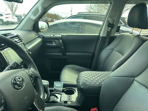 Used 2023 Toyota 4Runner TRD Off-Road Premium w/ Moonroof Package image 12