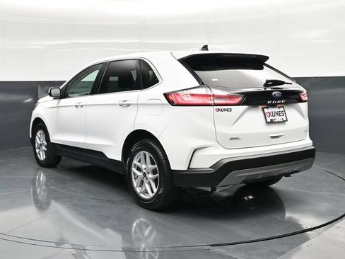 Used 2024 Ford Edge SEL AWD/4WD image 12