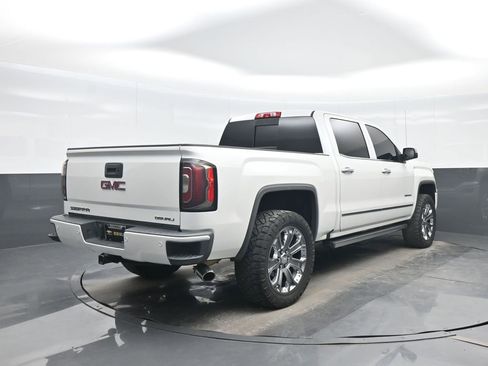 Used 2016 GMC Sierra 1500 Denali w/ Denali Ultimate Package AWD/4WD image 6