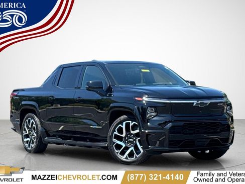 Used 2025 Chevrolet Silverado EV RST AWD/4WD image 1