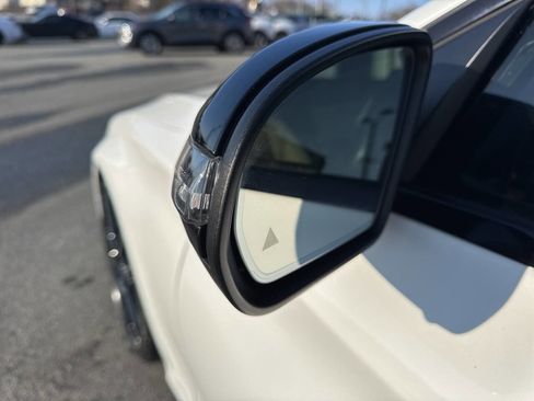 Used 2019 Mercedes-Benz C 300 Sedan image 37