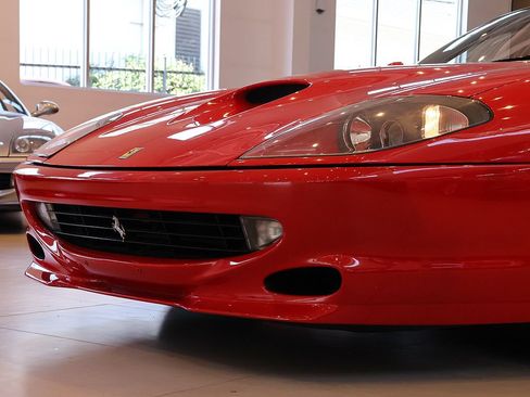 Used 1998 Ferrari 550 Maranello image 27