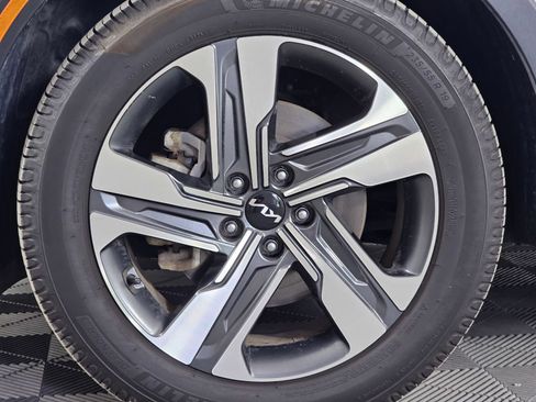 Used 2023 Kia Sorento SX Prestige AWD/4WD image 36