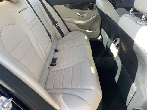 Used 2019 Mercedes-Benz C 300 Sedan image 13