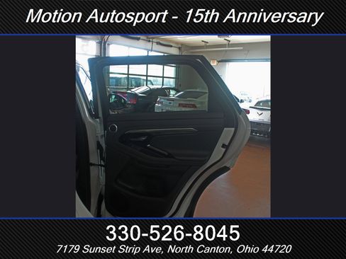 Used 2022 Land Rover Range Rover Evoque R-Dynamic S image 37