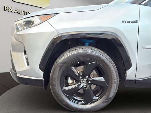 Used 2019 Toyota RAV4 XSE image 22