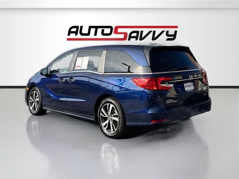 Used 2024 Honda Odyssey Touring image 5
