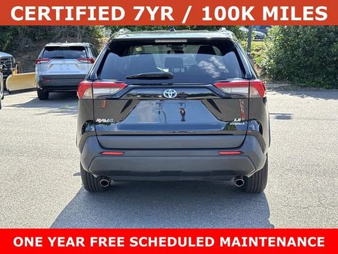 Used 2023 Toyota RAV4 LE AWD/4WD image 3