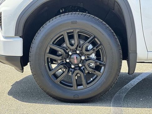 New 2026 GMC Sierra 1500 Elevation AWD/4WD image 34