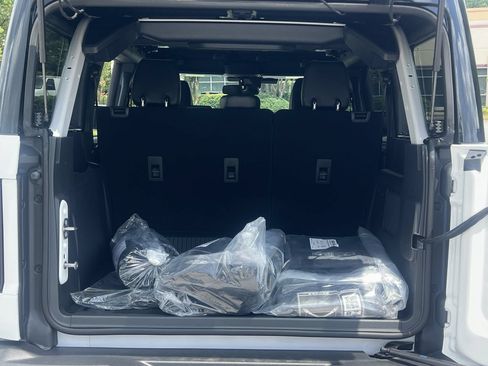 New 2026 Ford Bronco Outer Banks AWD/4WD image 19