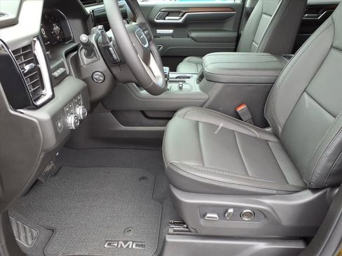 New 2026 GMC Sierra 1500 Denali AWD/4WD image 6