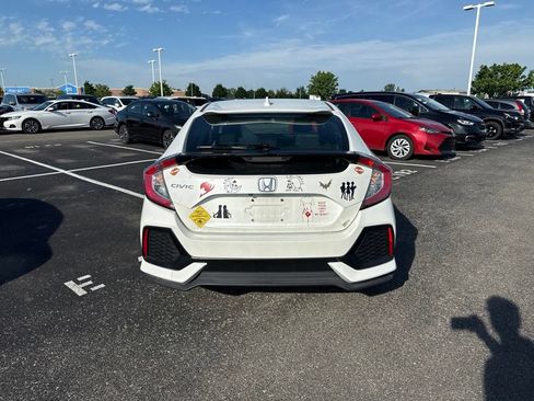 Used 2018 Honda Civic EX image 6