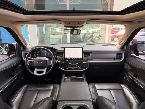 Used 2022 Ford Expedition Max XLT AWD/4WD image 34