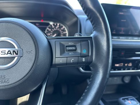 Used 2021 Nissan Rogue SV AWD/4WD image 33