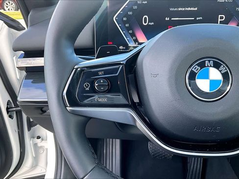 Used 2026 BMW 530i RWD image 21