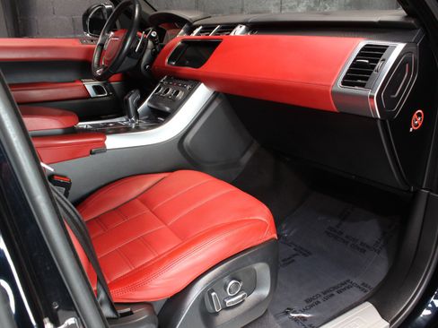 Used 2017 Land Rover Range Rover Sport Autobiography image 46