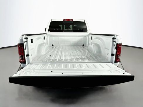 New 2027 RAM 2500 Tradesman AWD/4WD image 15