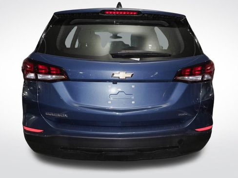 Used 2024 Chevrolet Equinox LS image 6