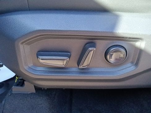 New 2026 Toyota Tundra Limited image 16