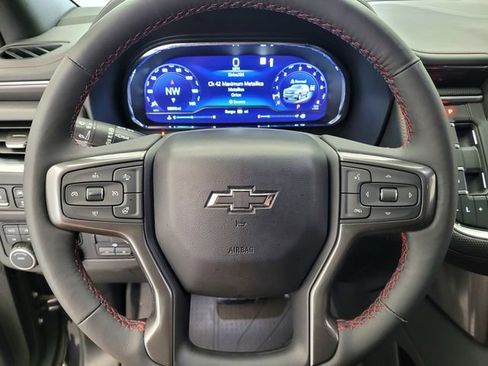 Used 2022 Chevrolet Tahoe RST w/ Sport Performance Package AWD/4WD image 28