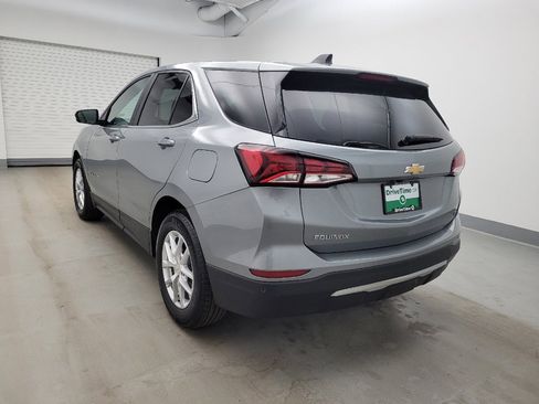Used 2024 Chevrolet Equinox LT FWD image 5