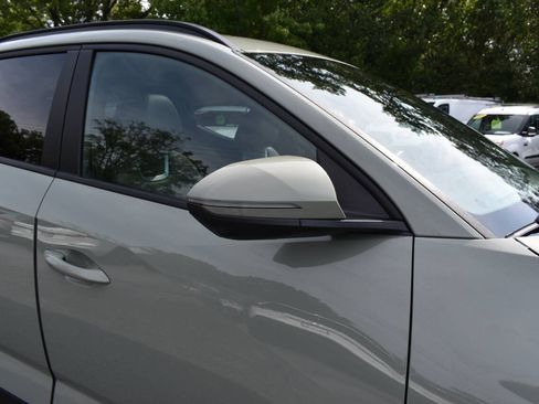 Used 2022 Hyundai Santa Cruz Limited AWD/4WD image 37