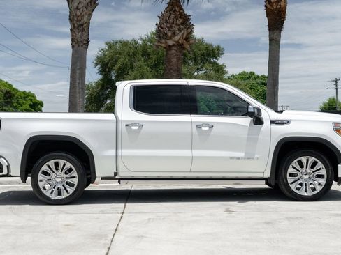 Used 2021 GMC Sierra 1500 Denali w/ Denali Premium Package image 9
