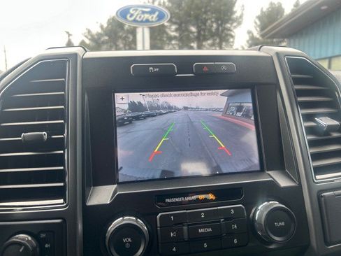 Used 2019 Ford F150 XLT image 17