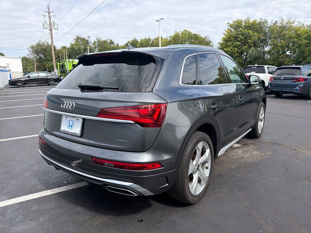 Used 2023 Audi Q5 2.0T Premium Plus w/ Premium Plus Package AWD/4WD image 5