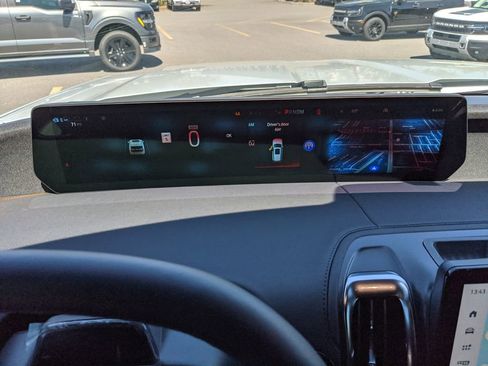 New 2026 Ford Expedition Tremor image 27