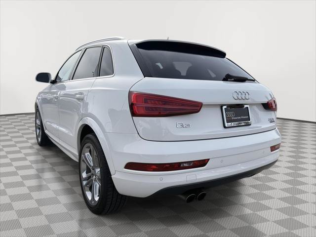 Used 2018 Audi Q3 2.0T Premium Plus w/ Premium Plus Package AWD/4WD image 3
