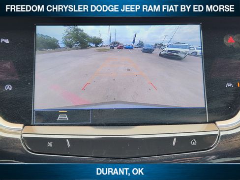 Used 2023 Cadillac XT6 Premium Luxury image 16