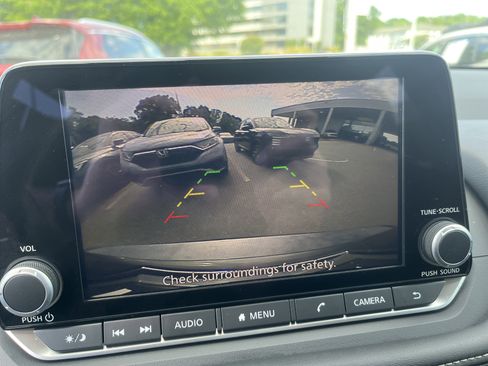 Certified 2026 Nissan Rogue S FWD image 11