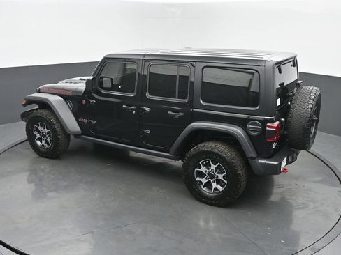 Used 2022 Jeep Wrangler Unlimited Rubicon w/ LED Lighting Group AWD/4WD image 42