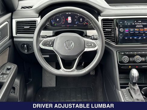 Used 2023 Volkswagen Atlas Cross Sport SE w/ Panoramic Sunroof Package FWD image 15