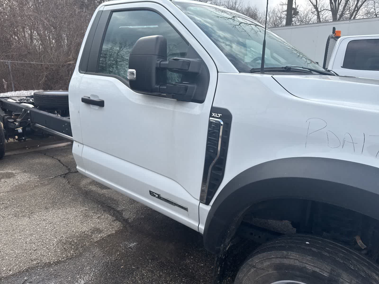Used 2023 Ford F450 XLT w/ XLT Value Package RWD image 15