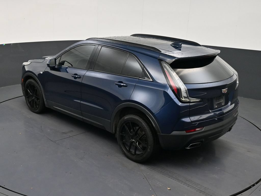 Used 2019 Cadillac XT4 Sport w/ Driver Awareness Package FWD image 11
