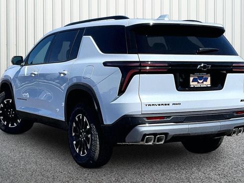 New 2026 Chevrolet Traverse Z71 w/ Enhanced Driving Package AWD/4WD image 7
