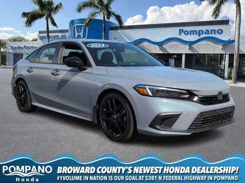 Used 2024 Honda Civic Sport image 1