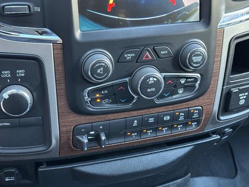 Used 2016 RAM 2500 Laramie w/ Sport Appearance Group AWD/4WD image 20