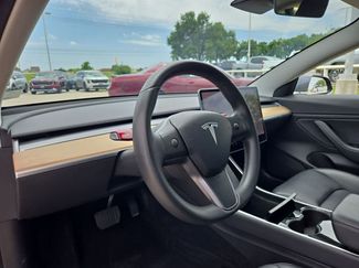 Used 2020 Tesla Model 3 Long Range AWD/4WD video 2