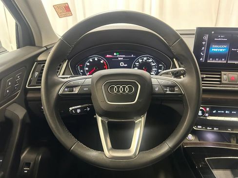 Used 2024 Audi Q5 2.0T Premium w/ Convenience Package AWD/4WD image 9